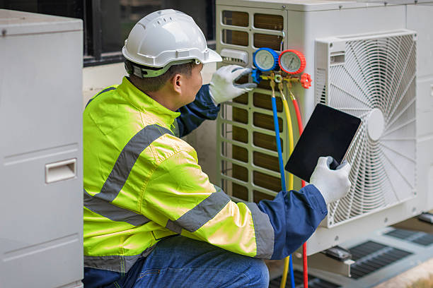 Professional Hvac technician working in Mulhall, OK